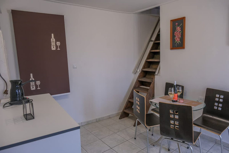 Room 2, Little Nest in Koumeika Samou, North Aegean