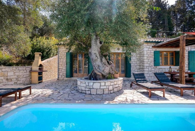 2, Villa Levrecchio, Ionian Islands