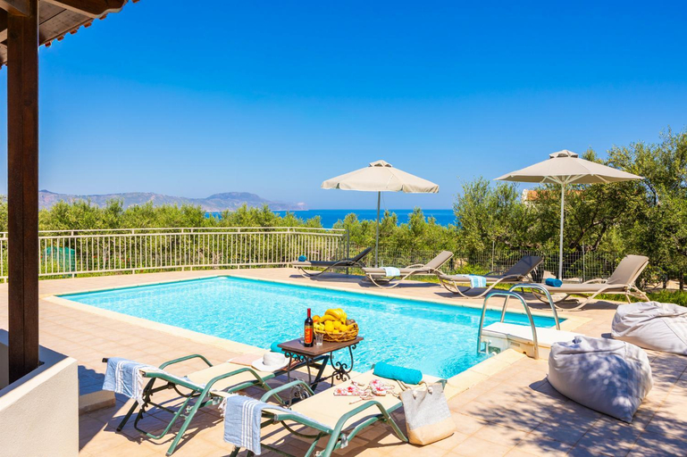 Others 2, Villa Armi, Crete