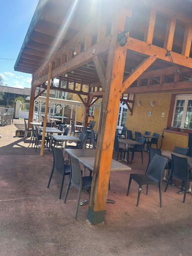 Outdoor dining 3, La villa des palmiers, Hautes-Pyrénées