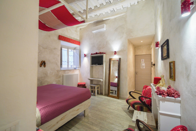 Bedroom 3, Il Pozzo di Santa Zita, Lucca