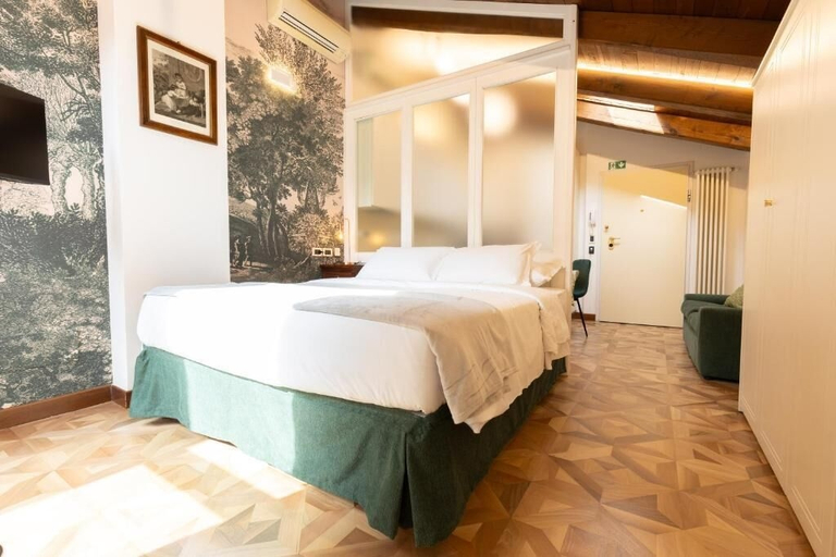 Bedroom 4, BolognaRoomscom - Villa Bottrigari, Bologna