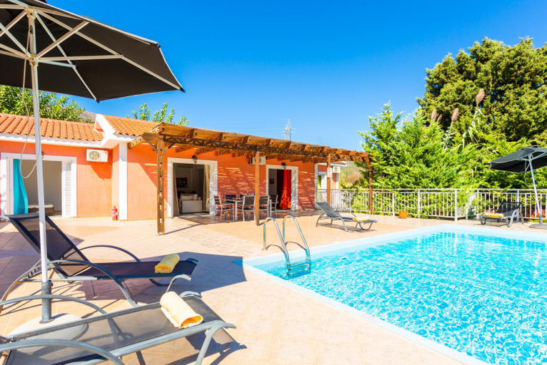 Others 3, Villa Cherry, Ionian Islands