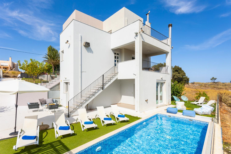 Others 2, Villa Sonata, Crete