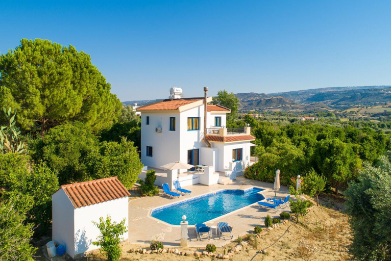 Others 3, Villa Charoula Tessera
