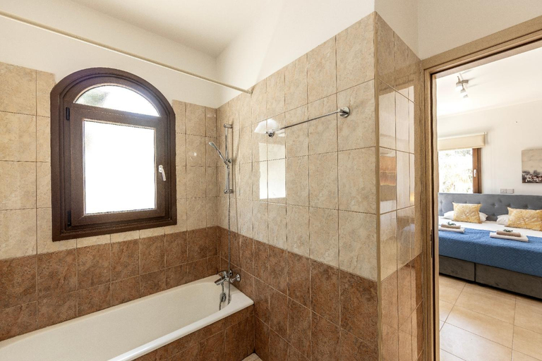 Bathroom 4, BLUE WATER BAY