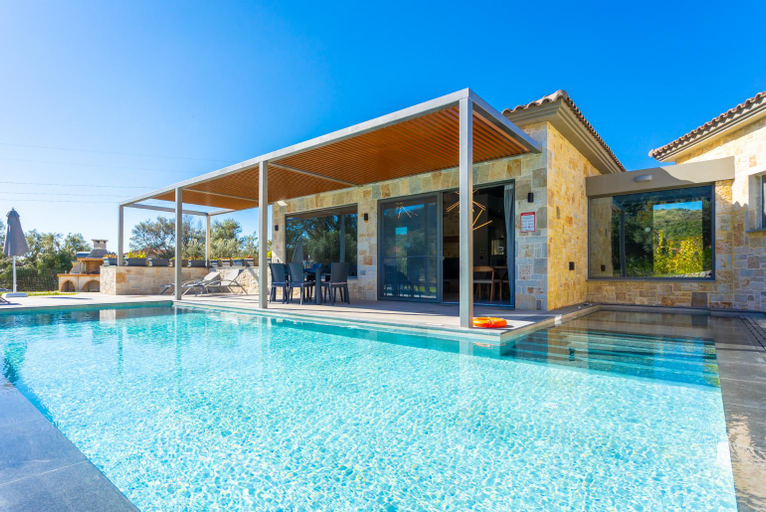 Others 2, Villa Ersi, Ionian Islands