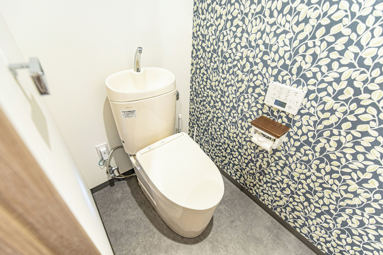 Bathroom 3, MODELLO Sangenjaya by Tranova, Setagaya