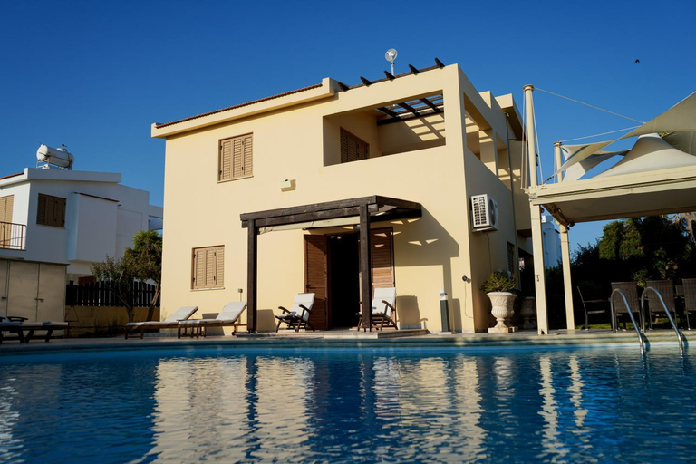 Sport & Beauty, Villa Victoria Ayia Napa