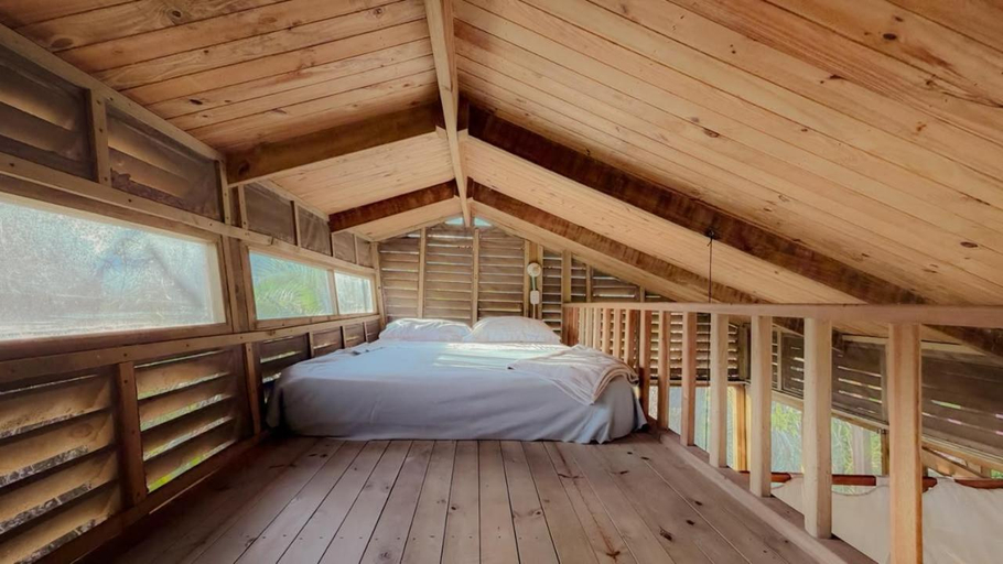 Bedroom 3, Casa en el Arbol, Utica