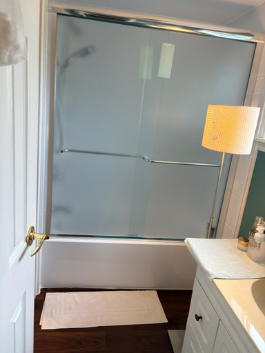 Bathroom, Comfortable Stay In Beautiful Home, Halton