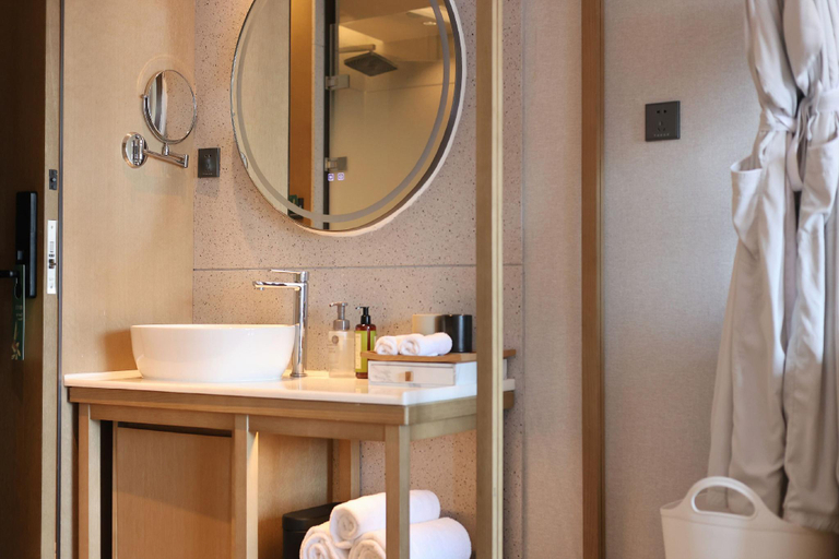 Bathroom 3, Eeril Hotel Shenzhen Futian Convention and Exhibition Center, Shenzhen