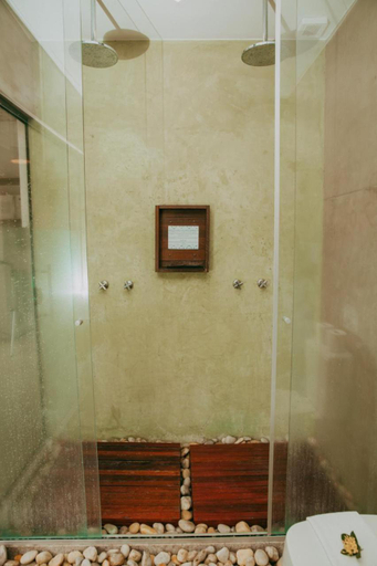 Bathroom 3, Hotel Fazenda Cheiro Verde, Mercês