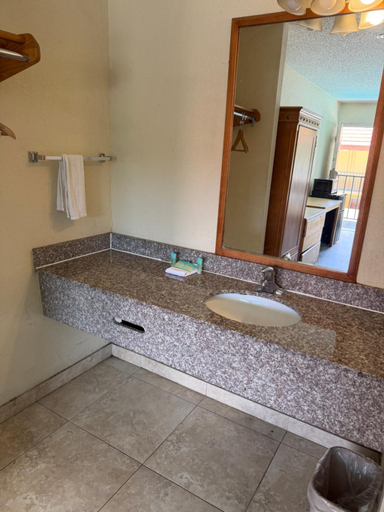 Bathroom 4, Economy Inn Jax-OP, Duval