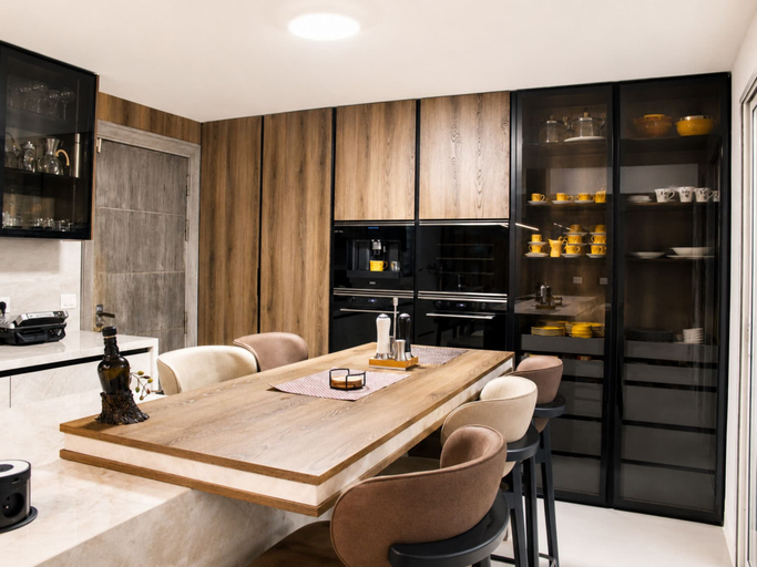 In-room dining, sandra 15, La Marsa
