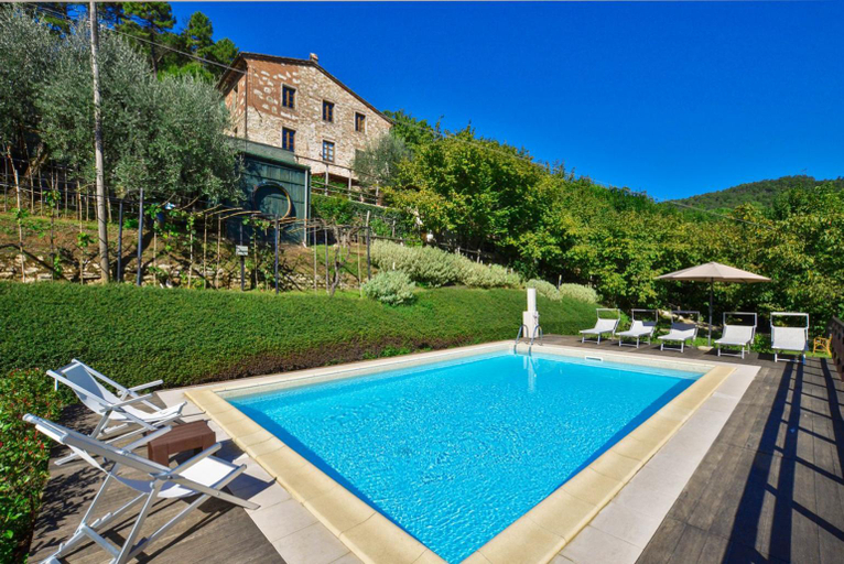 Others 3, Villa Casale di Rosa Large Private Pool, WiFi, Lucca