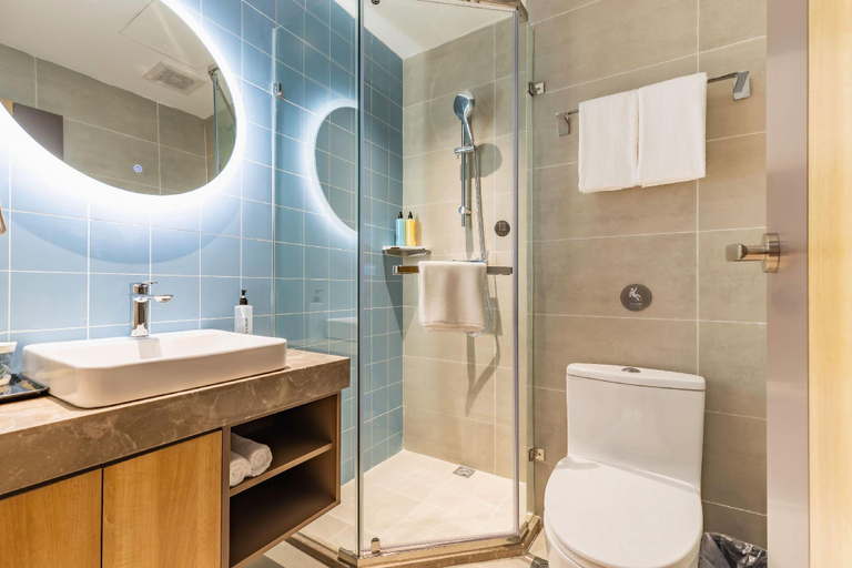 Bathroom 3, Home Inn Tianjin Binjiang Avenue Shanxi Road, Tianjin