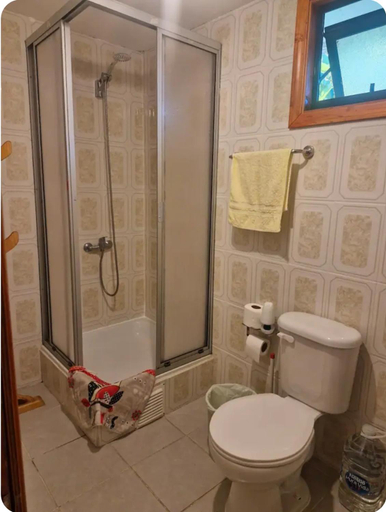 Bathroom 5, Hostal La nona, Llanquihue