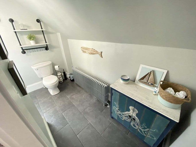 Bathroom 3, Historic Condo in Downtown Camden, Steps to Harbor, Knox