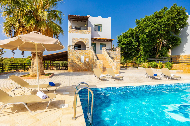Others 2, Theo Beach Villa, Crete