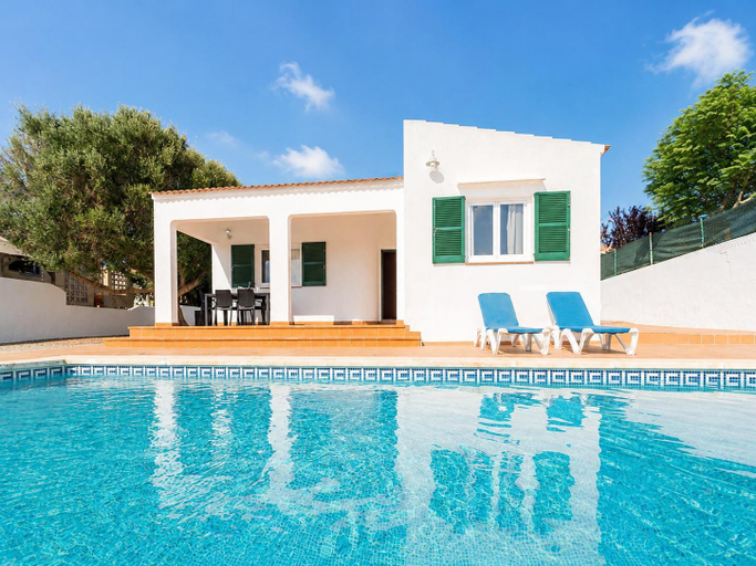 Others 3, Villa Patri, Baleares