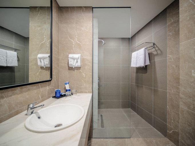 Bathroom 4, Aston Inn Lumajang - East Java, Lumajang