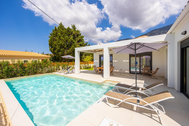 3, Villa Petra, Ionian Islands