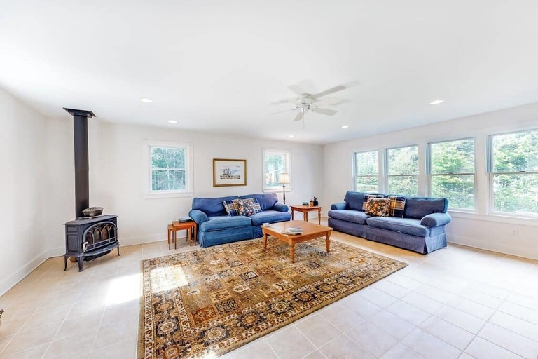 Interior, Dog-friendly, Bayfront Home W/rocky Beach, Full Kitchen, Washer/dryer & Firepit, Hancock