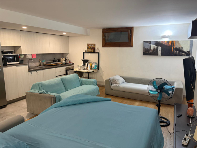 4, Monolocale Zefiro, Cagliari
