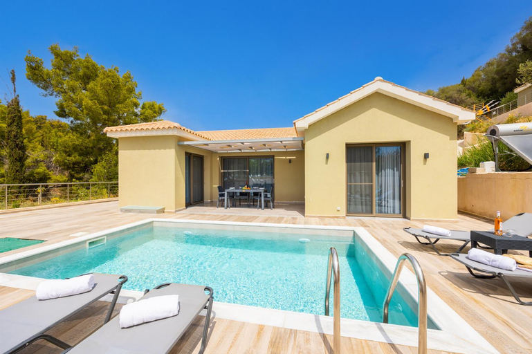 Sport & Beauty 2, Villa Gerasmia, Ionian Islands