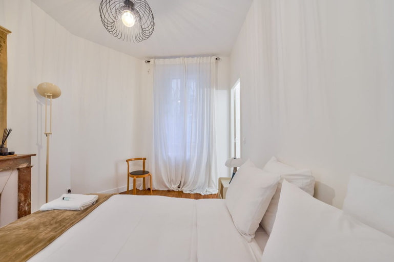 Room 3, Renovated 1BD Walk to 6th 7th and Montparnass, Paris