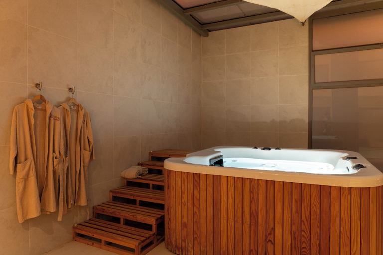 Bathroom 3, Zephyr Mazagan, El Jadida