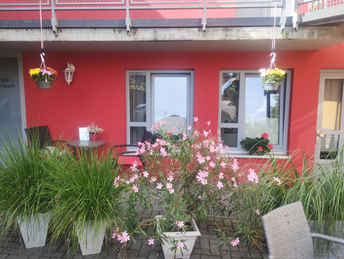 Exterior & Views, Hotel am Weinbergschloss, Mecklenburgische Seenplatte