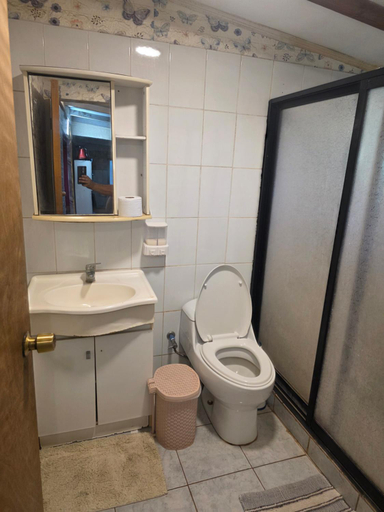 Bathroom 3, Cabana Tongariki, ísla de Pascua
