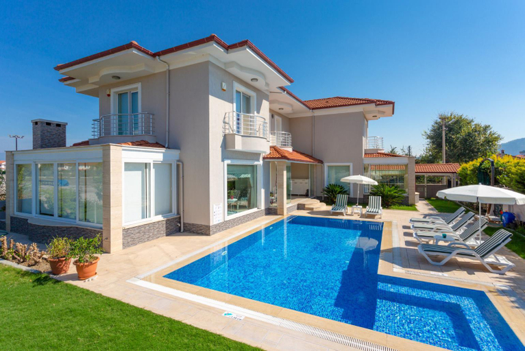 Others 3, Villa Nirvana, Ortaca