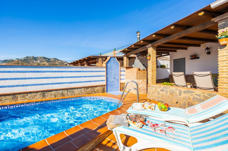 2, Villa Cortijo Porroncico, Málaga