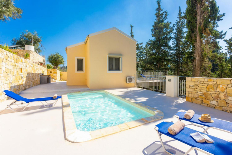 Others 3, Villa Alexandros, Ionian Islands