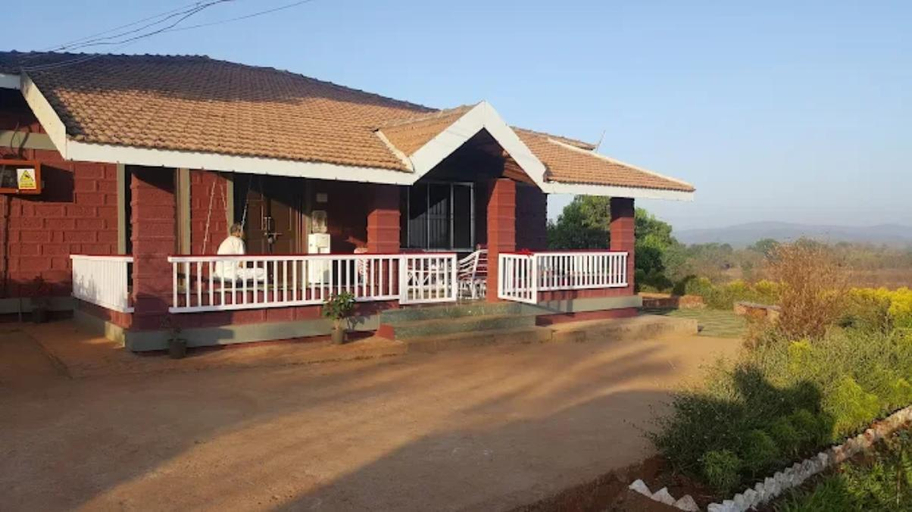 Others 3, Sunlit Farm, Ratnagiri