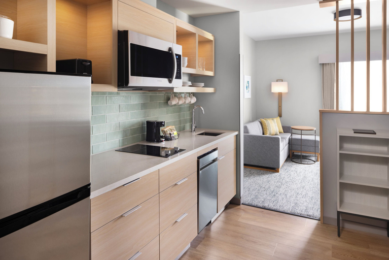 Room 4, Towneplace Suites By Marriott Victoria Airport Sidney, Capital