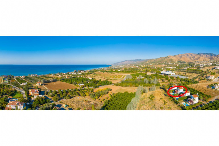 4, Villa Christos