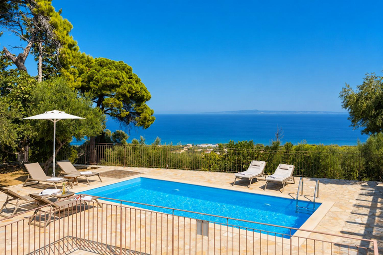 Others 3, Villa Aloni, Ionian Islands