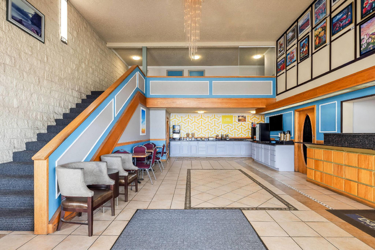 Public Area 2, Days Inn by Wyndham Mt. Vernon, Skagit