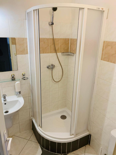Bathroom 3, Hotel Slovan, Žilina