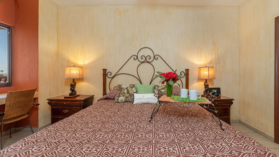 Room 2, Sonoran Sun Sw-414 Ocean Front Wraparound Terrace Condo, Puerto Peñasco