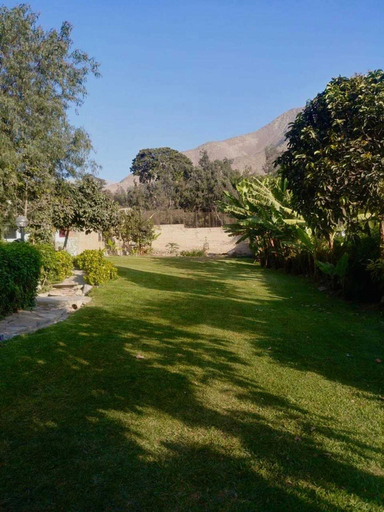 Room 5, w Dazzling 3BR With Private Pool BBQ in La Cantuta, Lima