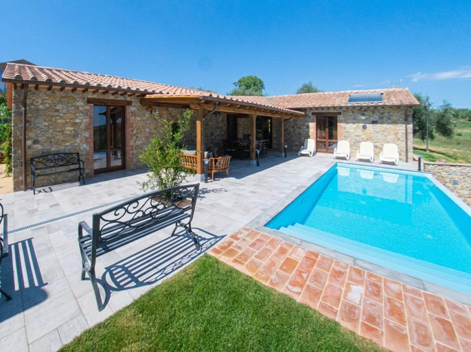 2, Villa Il Melograno, Terni