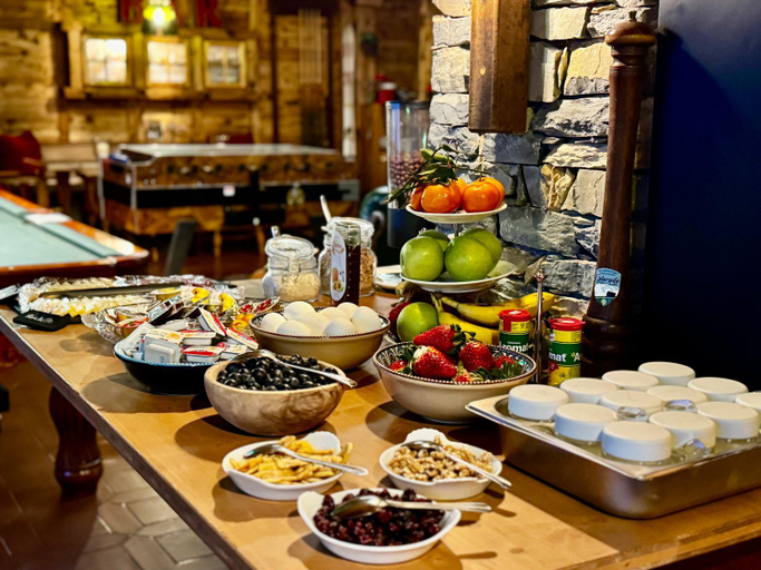Food & Drinks 5, Colorado Riders Chalet, Sierre