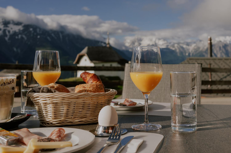 Food & Drinks 5, Panorama Hotel & Restaurant, Raron