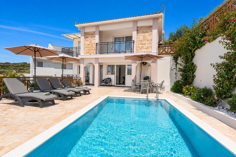 Others 3, Villa Naisy, Ionian Islands