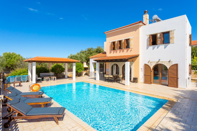 Sport & Beauty 3, Villa Kefalas Large Private Pool AC WiFi, Crete